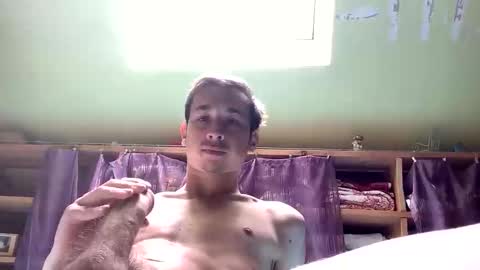 Tom online show from April 11, 2026, 11:03 am