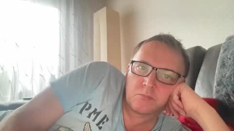 Tom online show from February 15, 2025, 4:01 pm