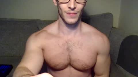 tom90ukx online show from February 16, 2025, 2:00 pm