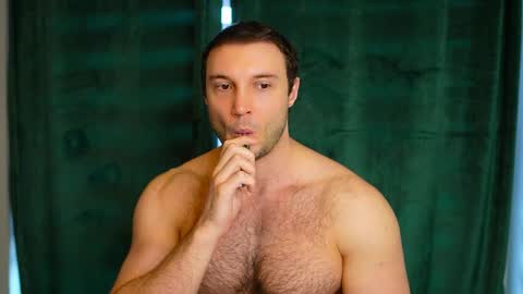 Snapshot of tom_fordd chatting on April 20, 2026, 6:16 am Tom online show from April 20, 2026, 6:16 am