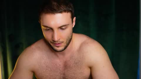 Snapshot of tom_fordd chatting on May 4, 2026, 5:53 pm Tom online show from May 4, 2026, 5:53 pm