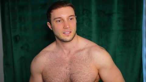 Snapshot of tom_fordd chatting on May 13, 2026, 4:21 am Tom online show from May 13, 2026, 4:21 am