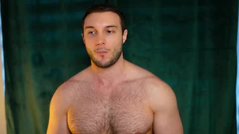Snapshot of tom_fordd chatting on May 19, 2026, 4:02 pm Tom online show from May 19, 2026, 4:02 pm