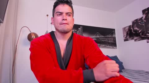 TOM MCKLEEIN  instagram online show from January 26, 2025, 1:15 pm