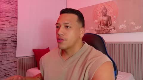 Tom muscle1 online show from November 26, 2025, 11:55 am