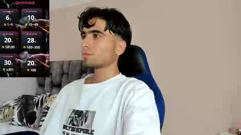 tom online show from October 26, 2025, 9:31 pm