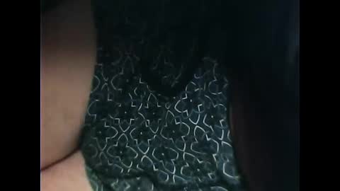 Snapshot of tomas0000 chatting on December 3, 2024, 3:44 pm thomi online show from December 3, 2024, 3:44 pm