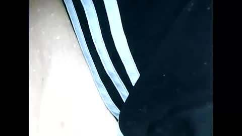 Snapshot of tomas0000 chatting on January 29, 2025, 3:47 pm thomi online show from January 29, 2025, 3:47 pm