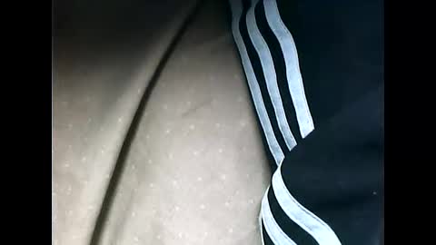 Snapshot of tomas0000 chatting on January 29, 2025, 6:50 pm thomi online show from January 29, 2025, 6:50 pm