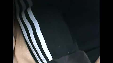 Snapshot of tomas0000 chatting on March 4, 2025, 8:24 am thomi online show from March 4, 2025, 8:24 am