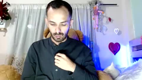 tomas gerauld. make me happy with 10000 tokens online show from March 26, 2026, 2:39 am