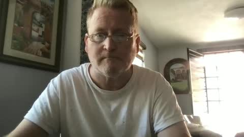 Snapshot of tomascausa chatting on January 6, 2025, 7:56 pm Hola online show from January 6, 2025, 7:56 pm