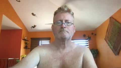 Snapshot of tomascausa chatting on June 26, 2026, 6:23 pm Hola online show from June 26, 2026, 6:23 pm