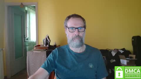 Tomas Milian online show from November 18, 2025, 8:19 am