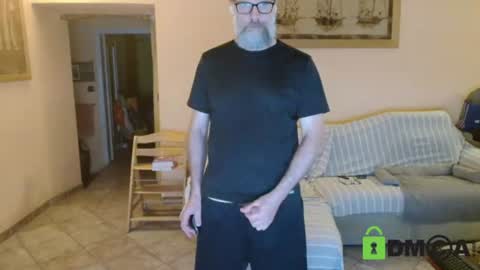 Tomas Milian online show from July 17, 2026, 11:31 pm