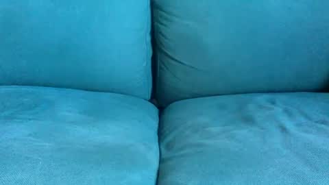 tombi125 online show from February 16, 2025, 3:59 pm