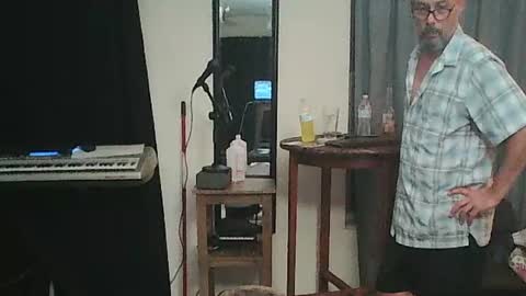 Snapshot of tomcatsawyer chatting on July 1, 2026, 1:40 am sirmuggsalot online show from July 1, 2026, 1:40 am