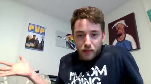 tomchill69 online show from June 11, 2026, 2:22 am