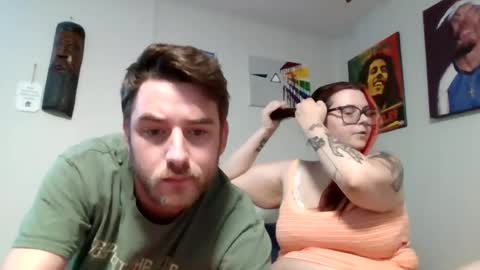 tomchill69 online show from June 19, 2026, 6:34 pm