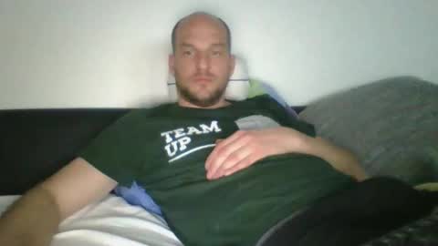 tome55555 online show from April 6, 2026, 8:10 pm