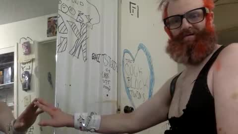 Snapshot of tomfrummyspace chatting on May 23, 2026, 10:36 pm tomfrummyspace online show from May 23, 2026, 10:36 pm