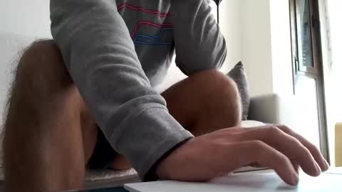 tomgas02 online show from November 10, 2025, 2:27 pm