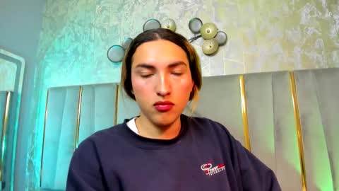   online show from February 4, 2026, 2:12 pm