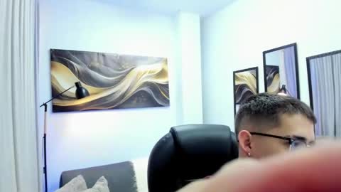 Tomas online show from April 14, 2026, 11:05 am