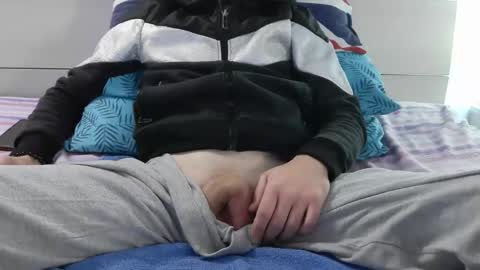 Snapshot of tommaso9046 chatting on March 1, 2026, 3:03 pm tommaso9046 online show from March 1, 2026, 3:03 pm