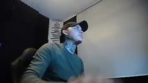 tommmycortez online show from October 25, 2025, 3:36 am