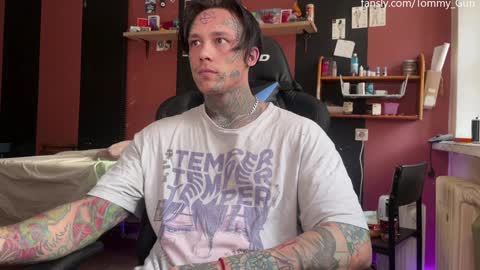 Tommy and Katana online show from December 12, 2024, 8:47 am