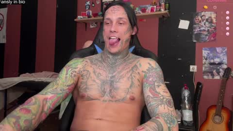 Tommy and Katana online show from December 27, 2024, 4:32 pm