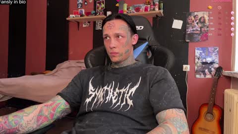 Tommy and Katana online show from January 1, 2025, 8:56 am