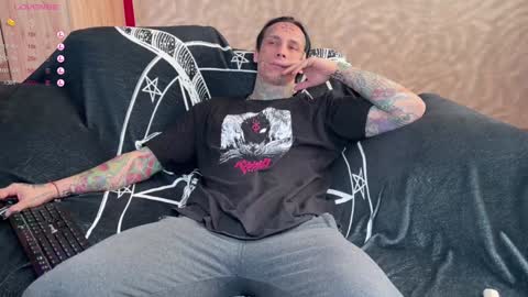 Tommy and Katana online show from February 8, 2025, 6:22 am