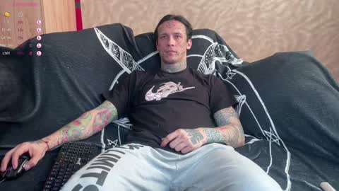 Tommy and Katana online show from February 18, 2025, 6:04 am