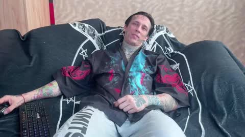 Tommy and Katana online show from February 22, 2025, 6:39 am