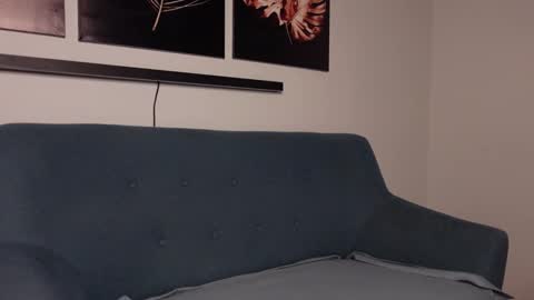  tommy burnzzz  online show from January 28, 2025, 2:32 am