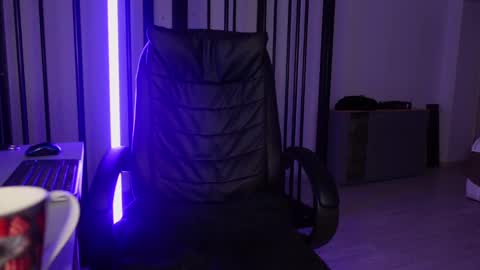  tommy burnzzz  online show from February 11, 2025, 6:30 am