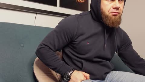  tommy burnzzz  online show from February 25, 2025, 5:41 am