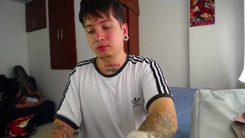 Snapshot of tommy_sins619 chatting on January 17, 2025, 5:30 pm Dirty Tommy online show from January 17, 2025, 5:30 pm