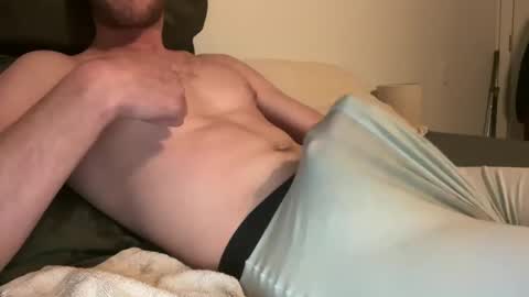 tommygunzsolo online show from February 3, 2025, 12:36 am