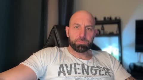 Thomas Fit online show from March 30, 2026, 8:10 pm