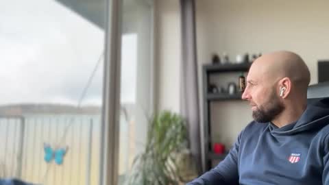 Thomas Fit online show from March 31, 2026, 8:15 am