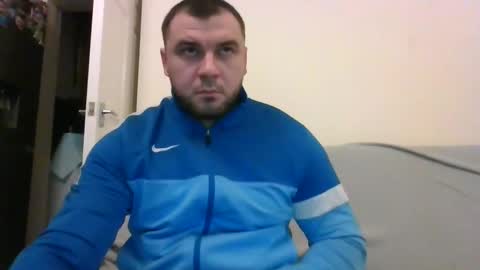 Snapshot of tommyy19901 chatting on December 2, 2024, 7:27 pm tommyy19901 online show from December 2, 2024, 7:27 pm