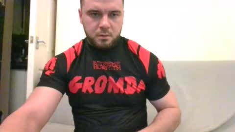 Snapshot of tommyy19901 chatting on December 15, 2024, 7:21 pm tommyy19901 online show from December 15, 2024, 7:21 pm