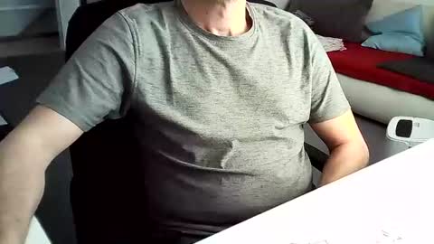 Tom online show from December 16, 2024, 11:44 am