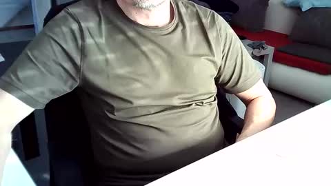 Tom online show from February 17, 2025, 9:24 am