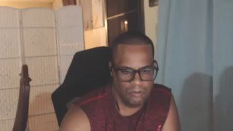 Snapshot of toni2814 chatting on June 13, 2026, 2:31 am Antonio online show from June 13, 2026, 2:31 am