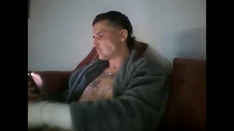 tonystrawberry online show from March 1, 2026, 4:25 am