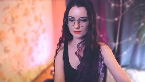 Snapshot of too_beautiful chatting on January 16, 2025, 6:59 pm Elizabeth online show from January 16, 2025, 6:59 pm